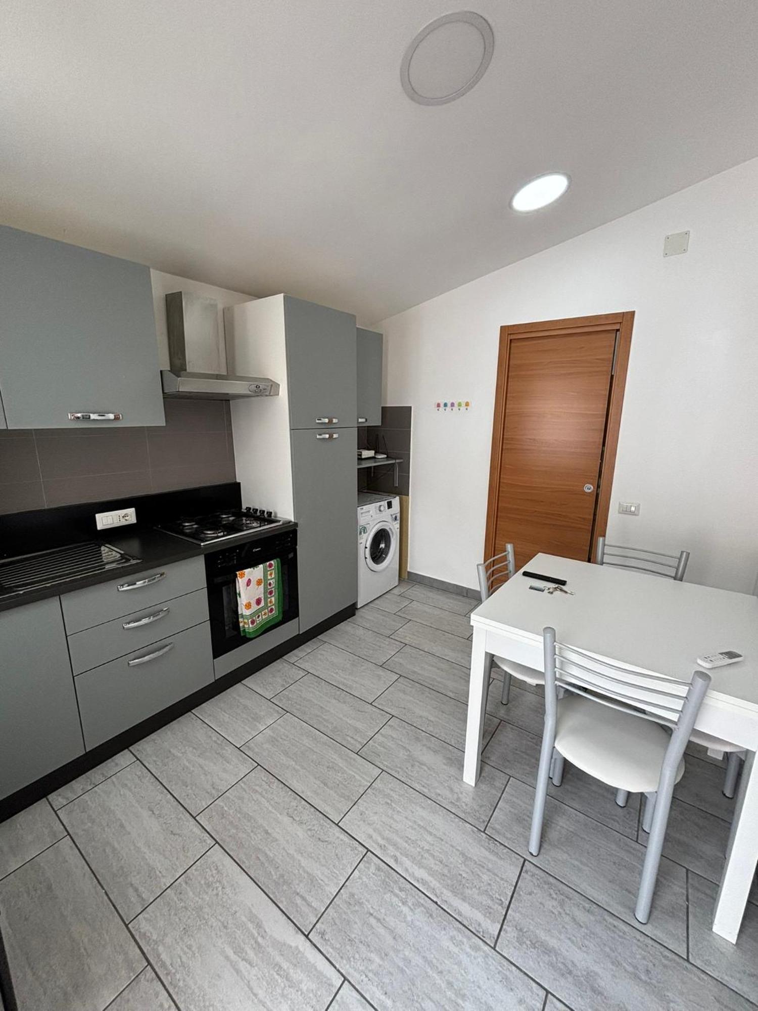 Rj-house Qs Appartamento Napoli